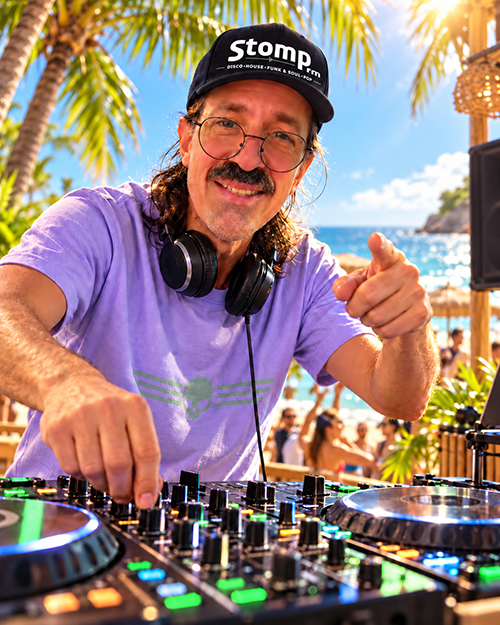 Sascha Bee – 33 Years of Electronic Music, from Ecuador to Clubs Around the World Image
